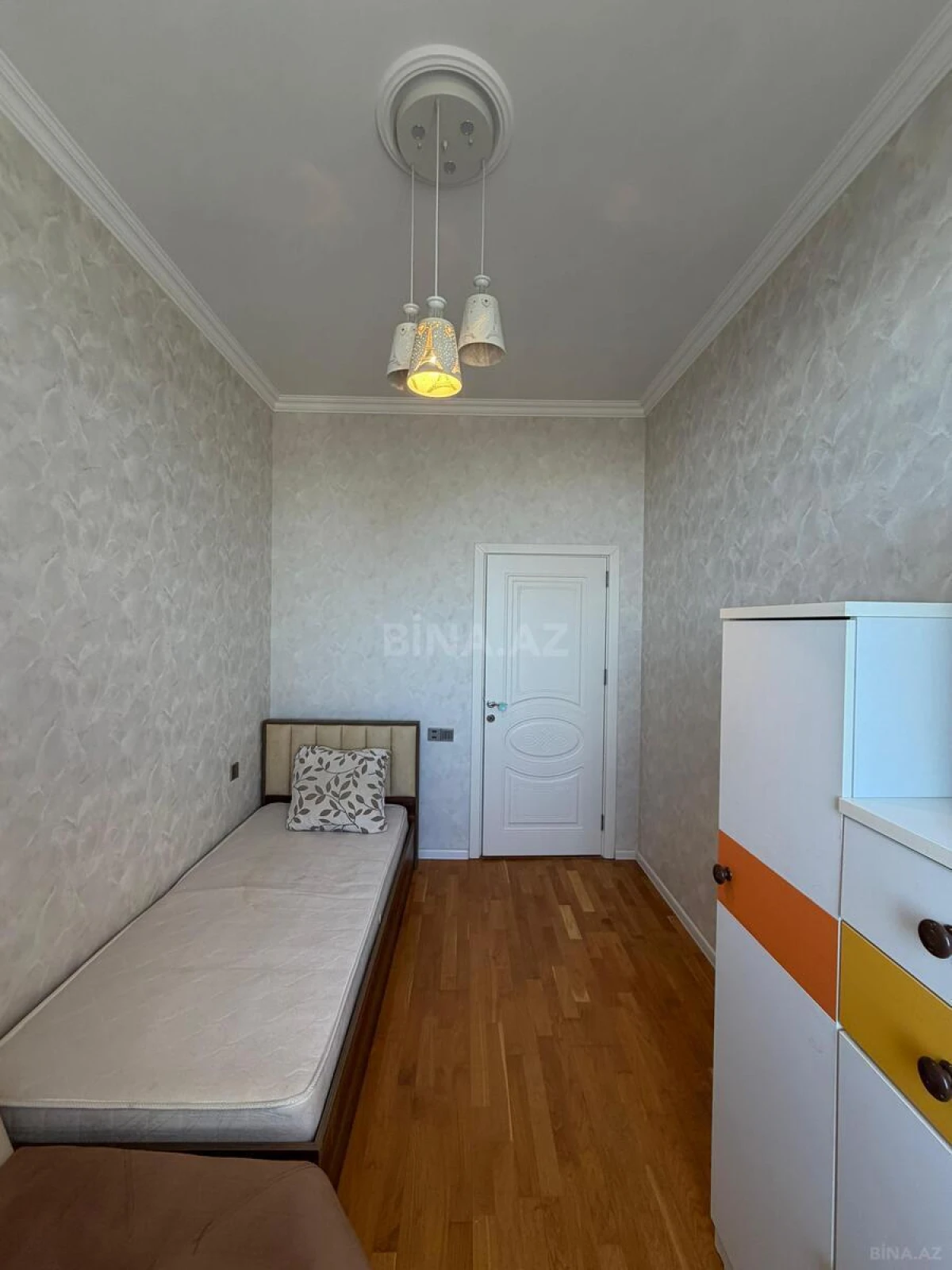 Satılır 3 otaqlı mənzil 66 m²