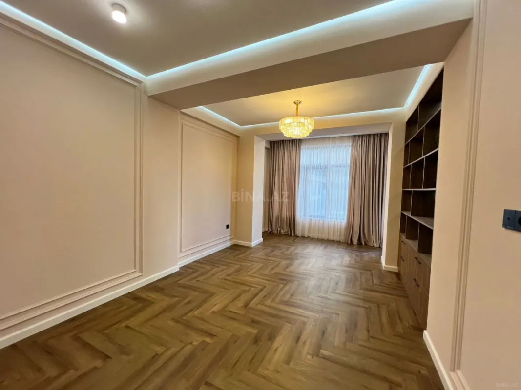 Satılır 2 otaqlı mənzil 74 m²