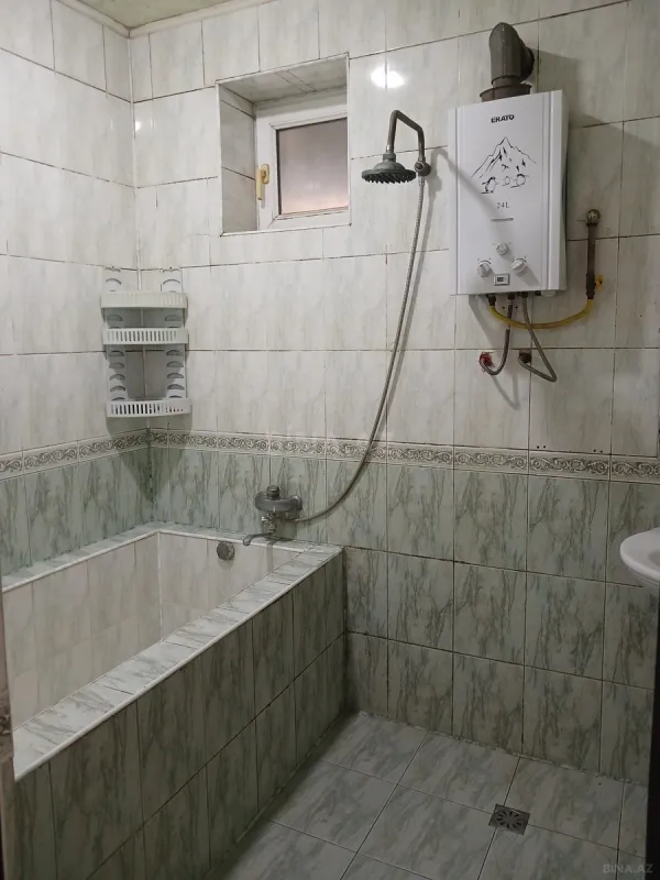 Kirayə verilir 3 otaqlı həyət evi 80 m²