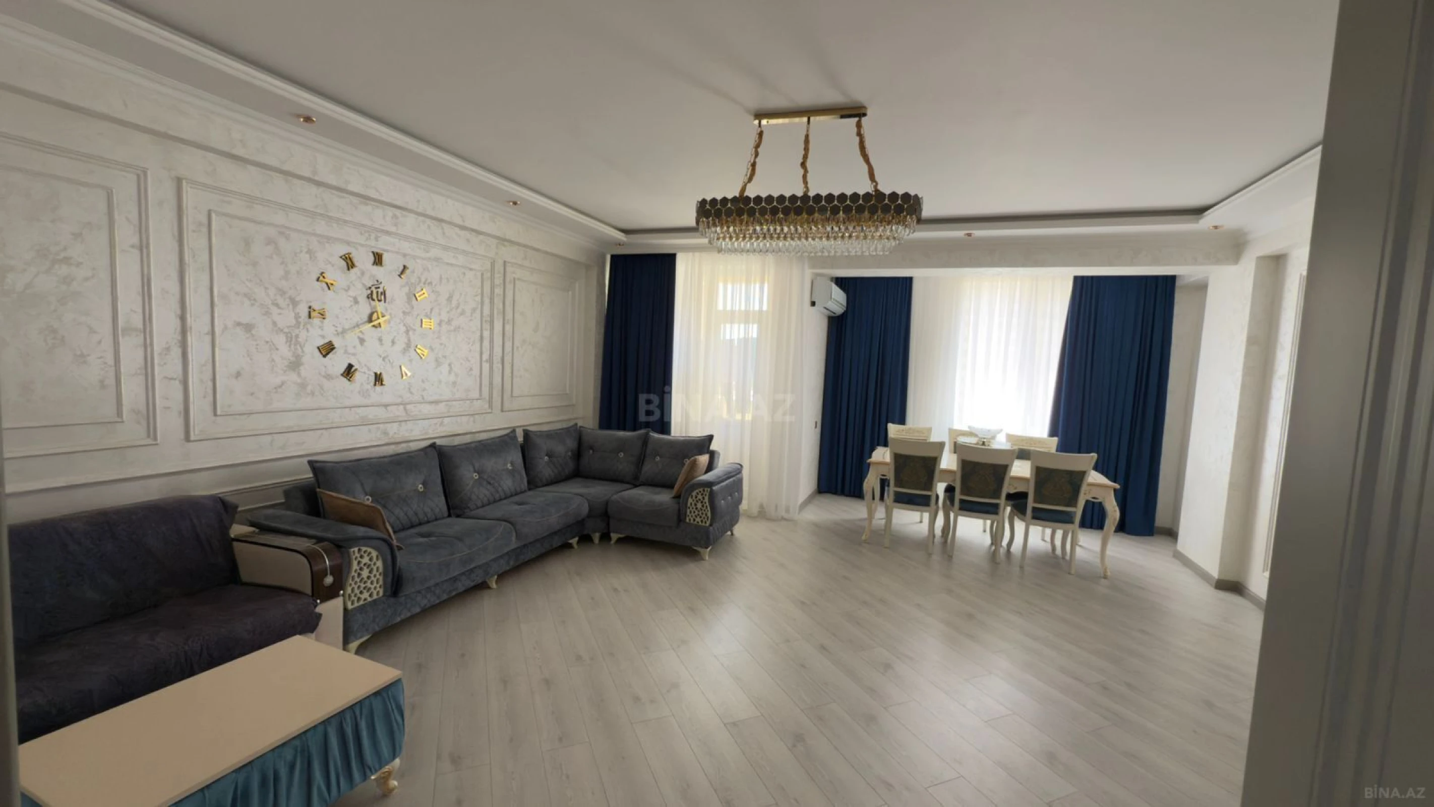 Satılır 3 otaqlı mənzil 132 m²