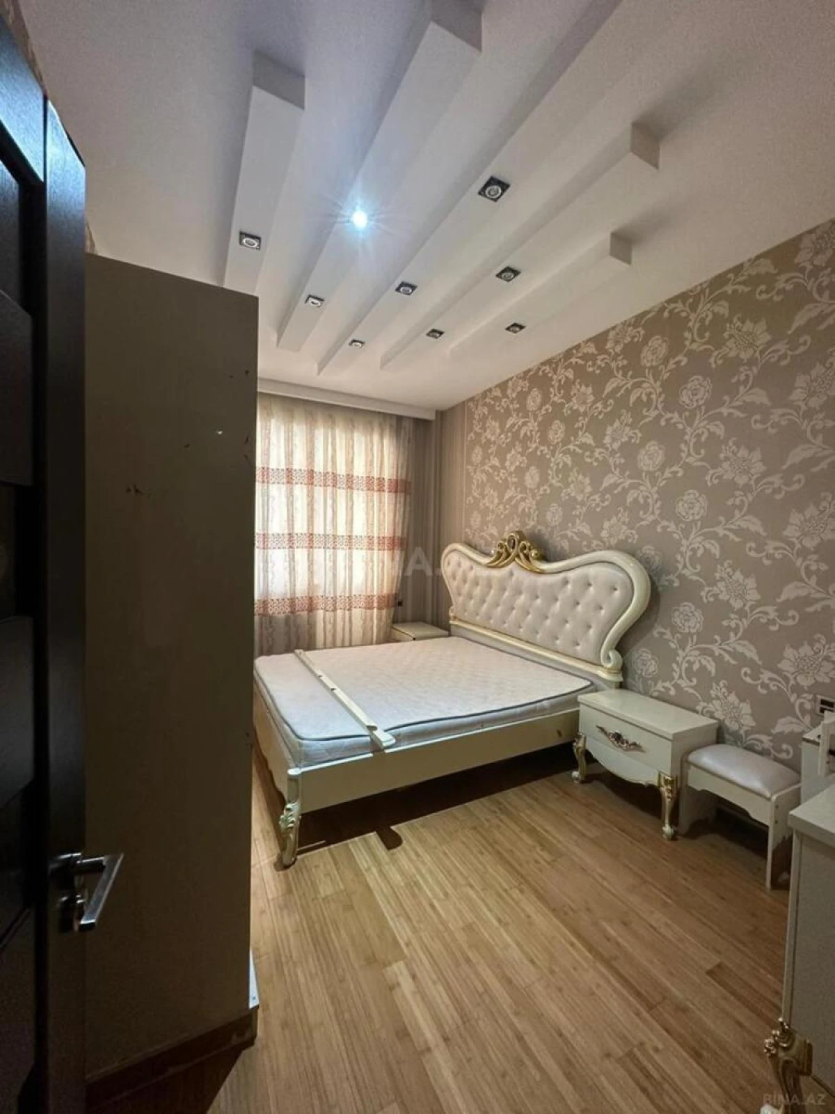 Kirayə verilir 3 otaqlı mənzil 90 m²