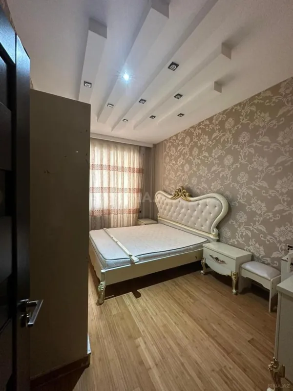 Kirayə verilir 3 otaqlı mənzil 90 m²