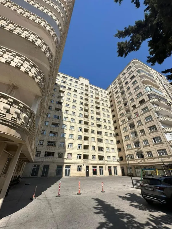 Kirayə verilir 3 otaqlı mənzil 90 m²