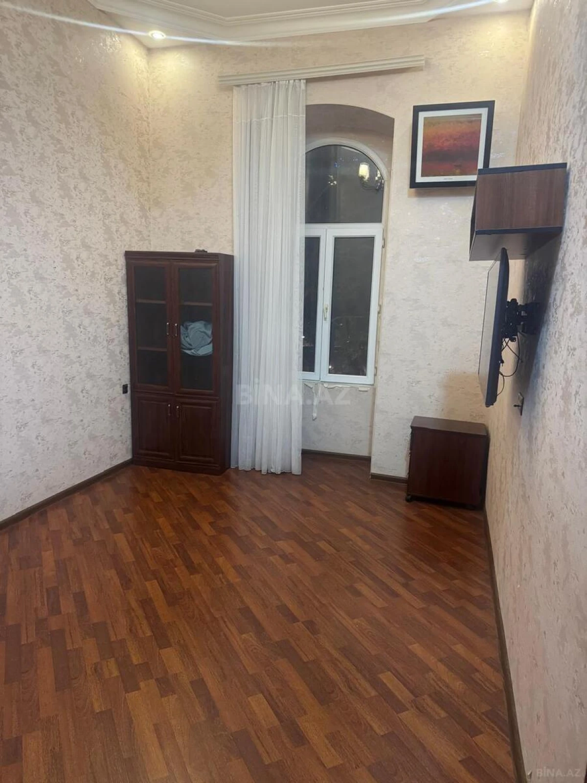 Kirayə verilir 3 otaqlı ofis 60 m²