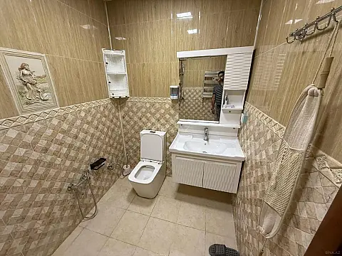 Kirayə verilir 2 otaqlı mənzil 60 m²