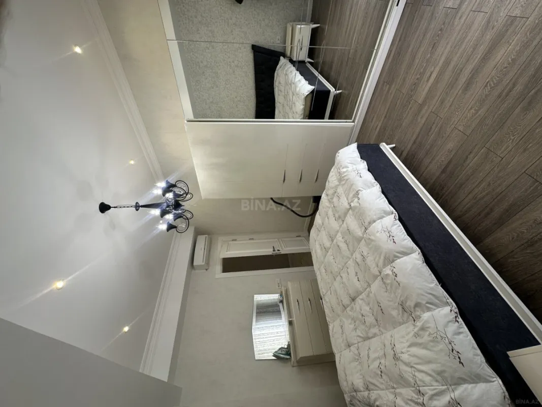 Kirayə verilir 3 otaqlı mənzil 136 m²