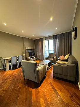 Kirayə verilir 3 otaqlı mənzil 120 m²