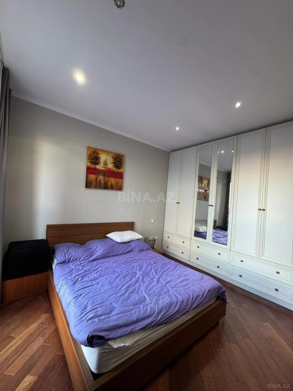 Kirayə verilir 3 otaqlı mənzil 120 m²