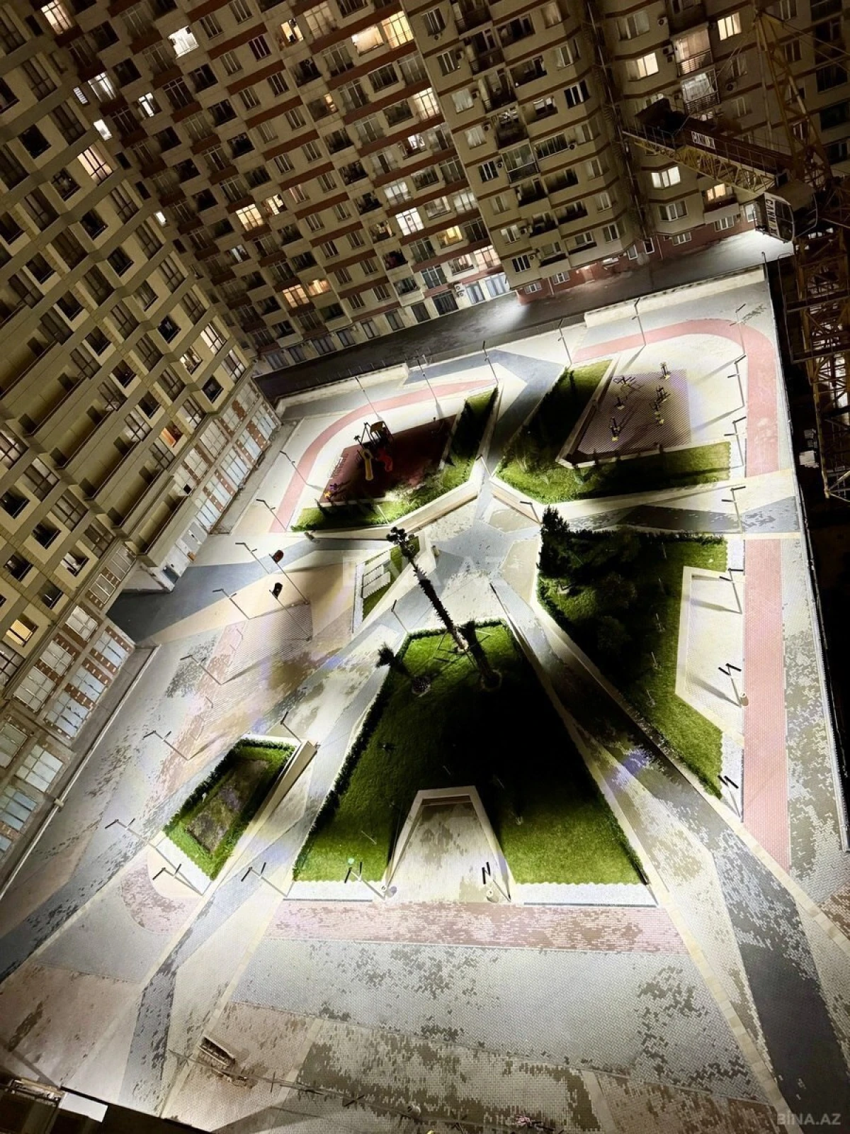 Kirayə verilir 2 otaqlı mənzil 50 m²