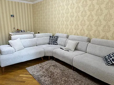 Satılır 2 otaqlı mənzil 58 m²