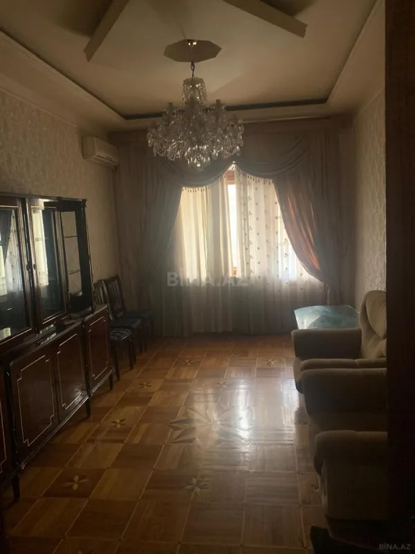 Kirayə verilir 3 otaqlı mənzil 120 m²