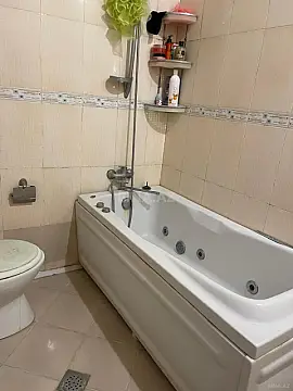Satılır 2 otaqlı mənzil 95 m²