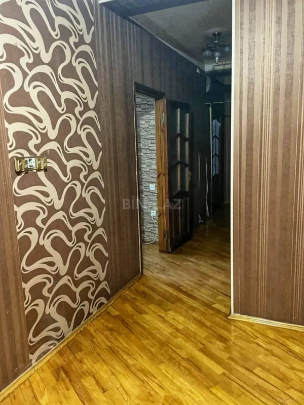 Satılır 2 otaqlı mənzil 95 m²