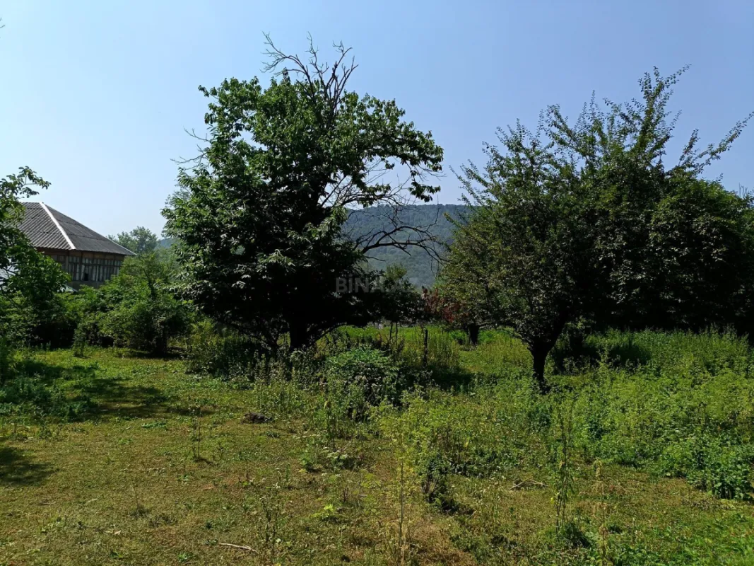 Satılır torpaq sahəsi 8 m²