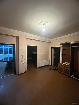 Kirayə verilir 3 otaqlı mənzil 130 m²