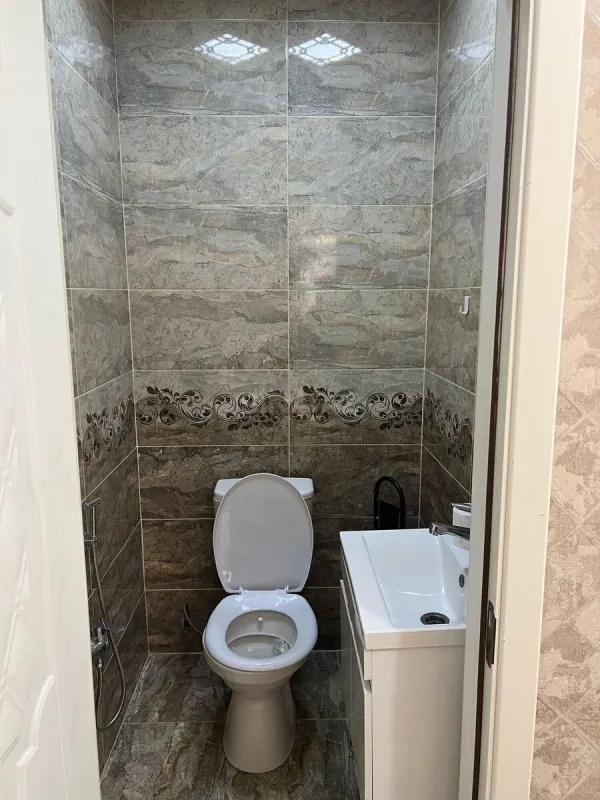 Kirayə verilir 2 otaqlı mənzil 80 m²