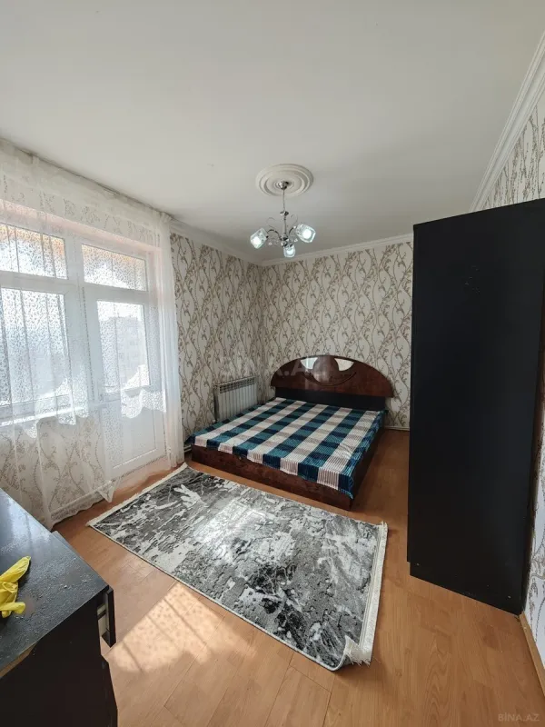 Satılır 2 otaqlı mənzil 60 m²