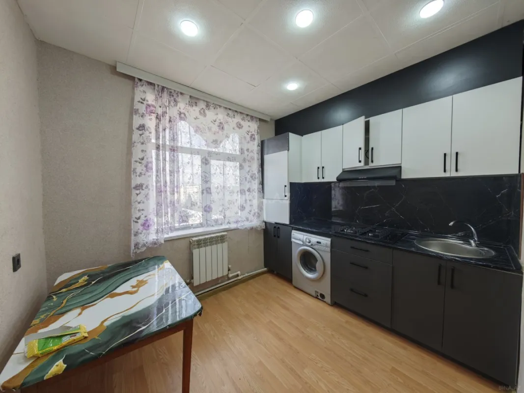 Satılır 2 otaqlı mənzil 60 m²