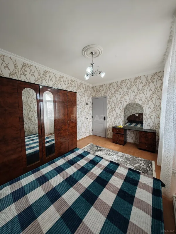 Satılır 2 otaqlı mənzil 60 m²