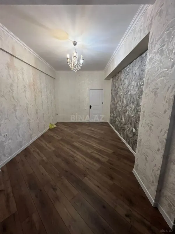 Satılır 2 otaqlı mənzil 85 m²