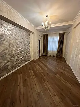 Satılır 2 otaqlı mənzil 85 m²
