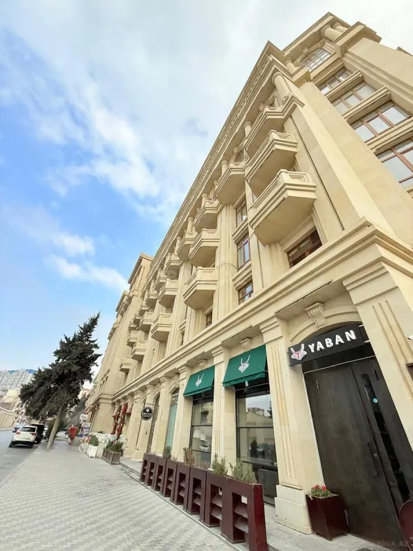 Satılır 2 otaqlı mənzil 85 m²