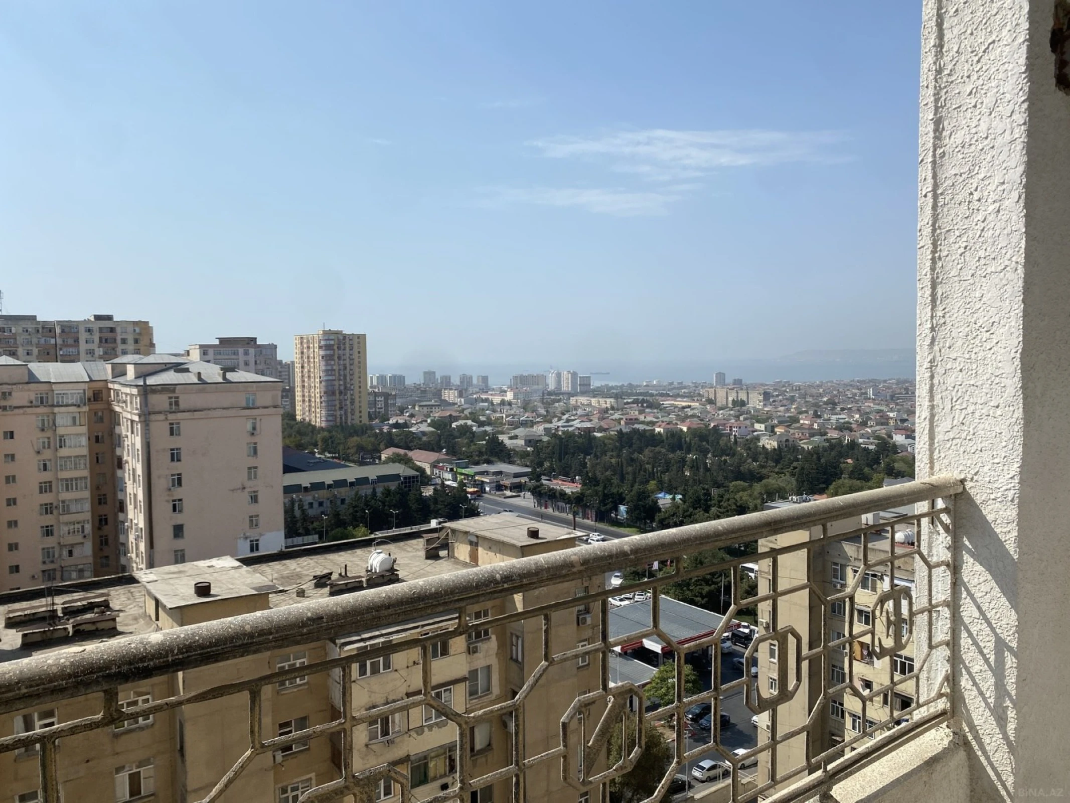 Satılır 3 otaqlı mənzil 153 m²