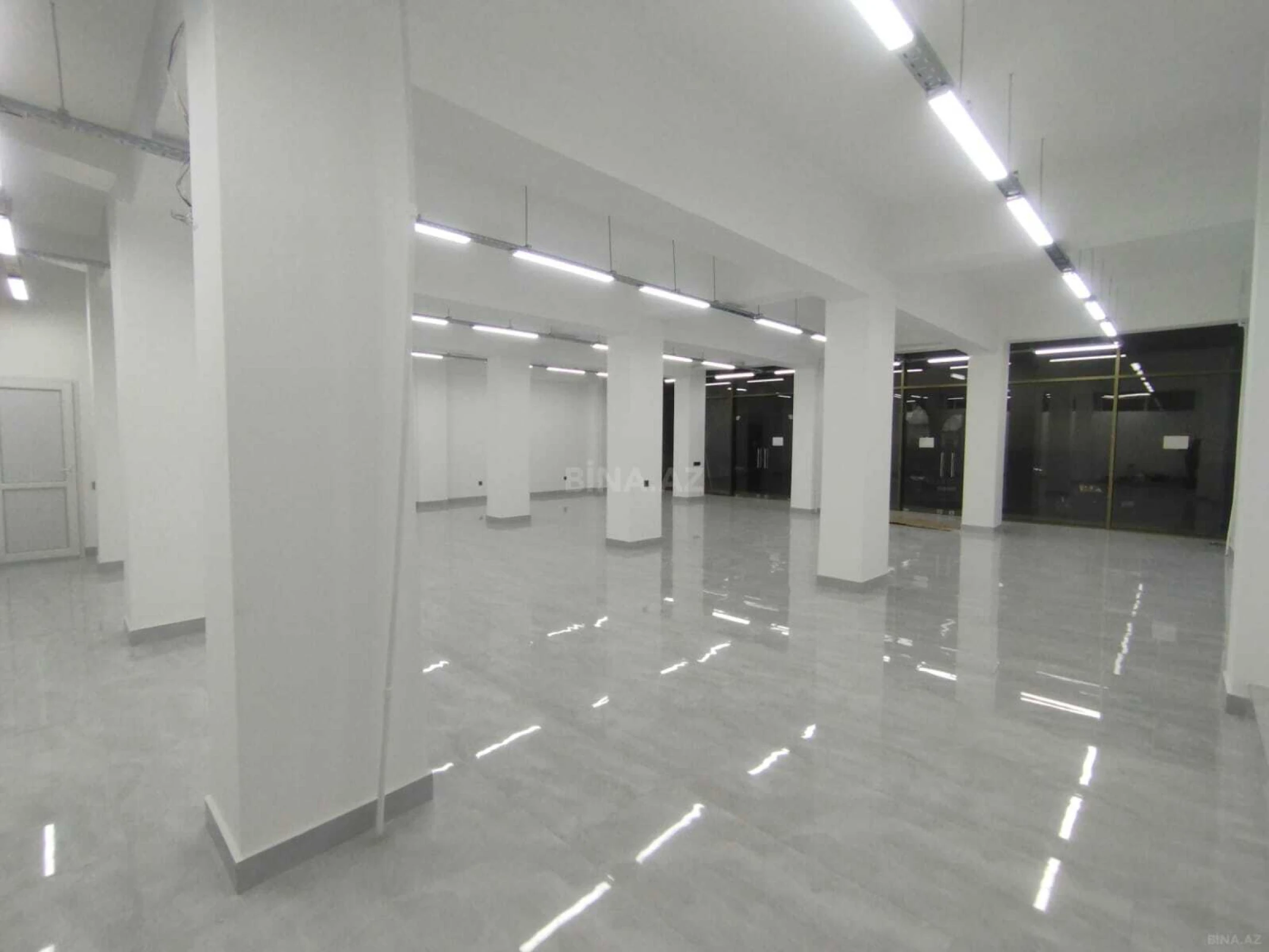 Kirayə verilir obyekt 180 m²