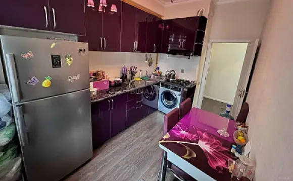 Satılır 2 otaqlı mənzil 60 m²