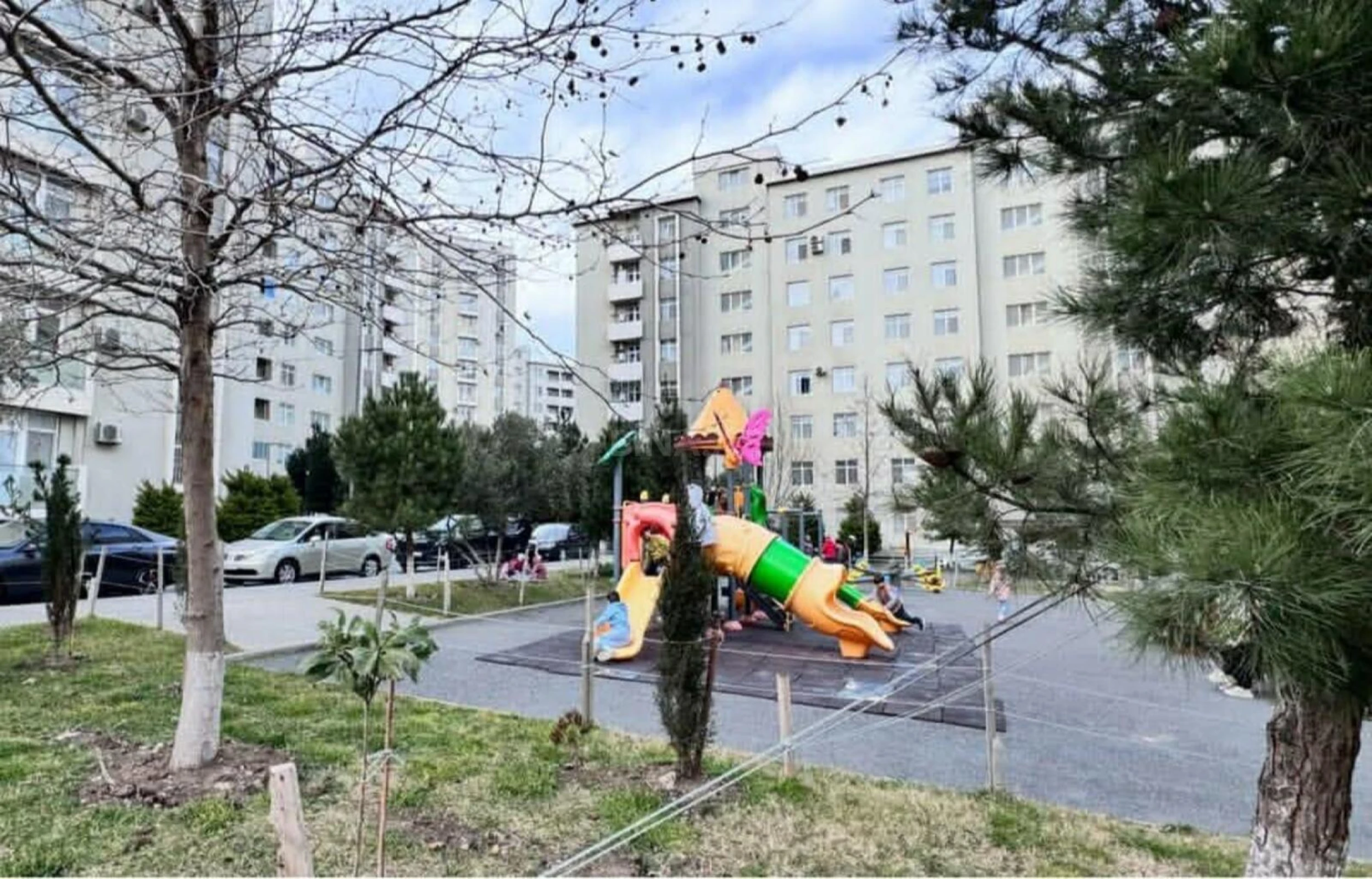 Satılır 2 otaqlı mənzil 60 m²