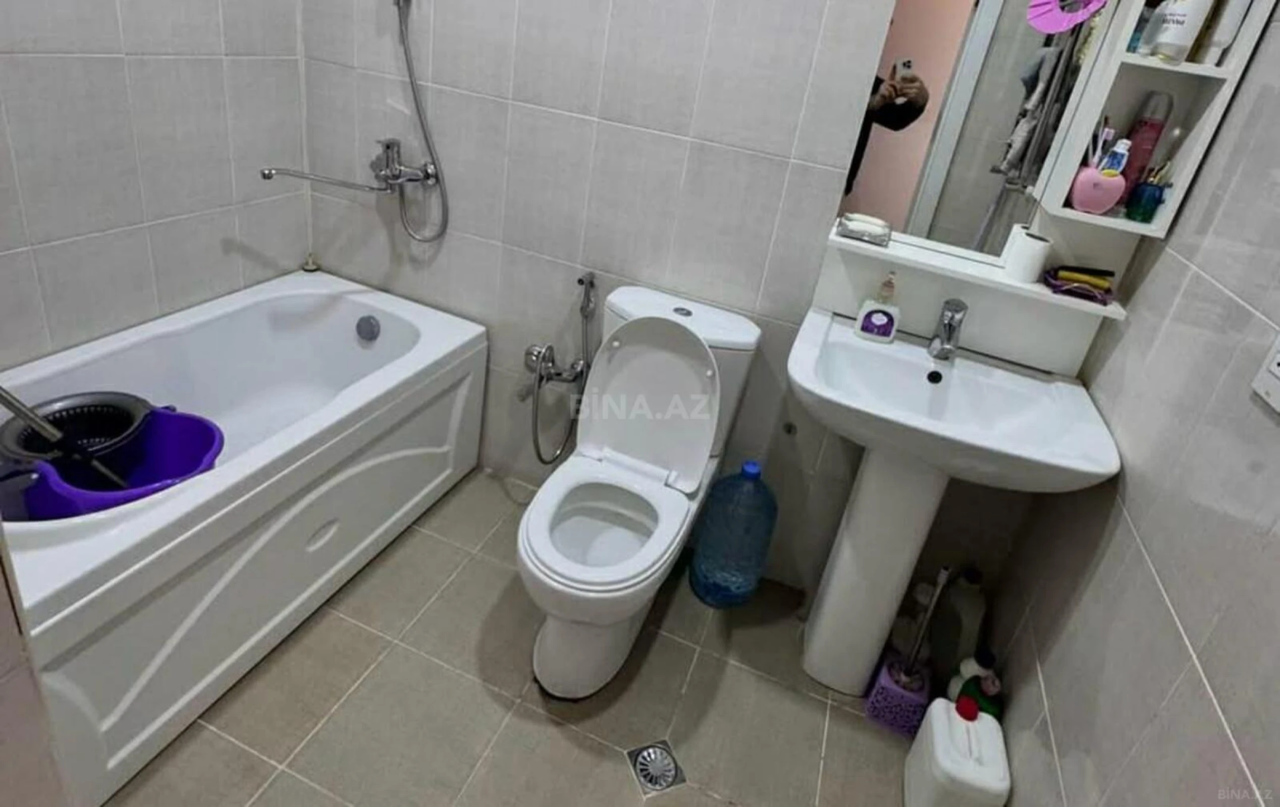 Satılır 2 otaqlı mənzil 60 m²