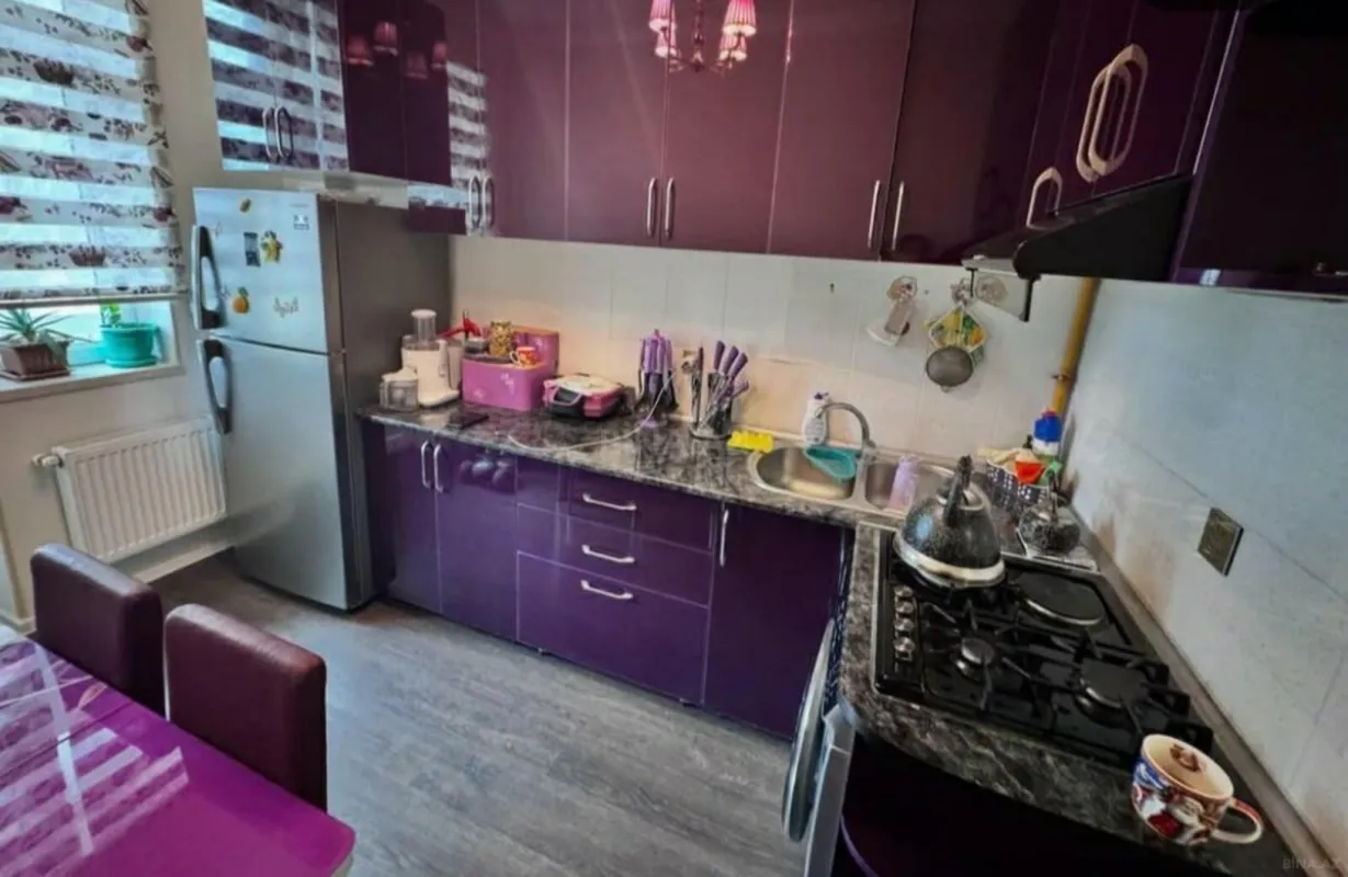 Satılır 2 otaqlı mənzil 60 m²