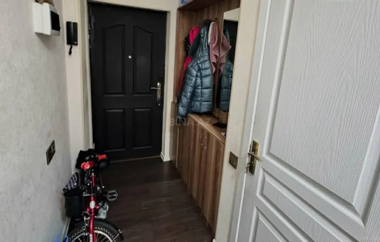 Satılır 2 otaqlı mənzil 60 m²