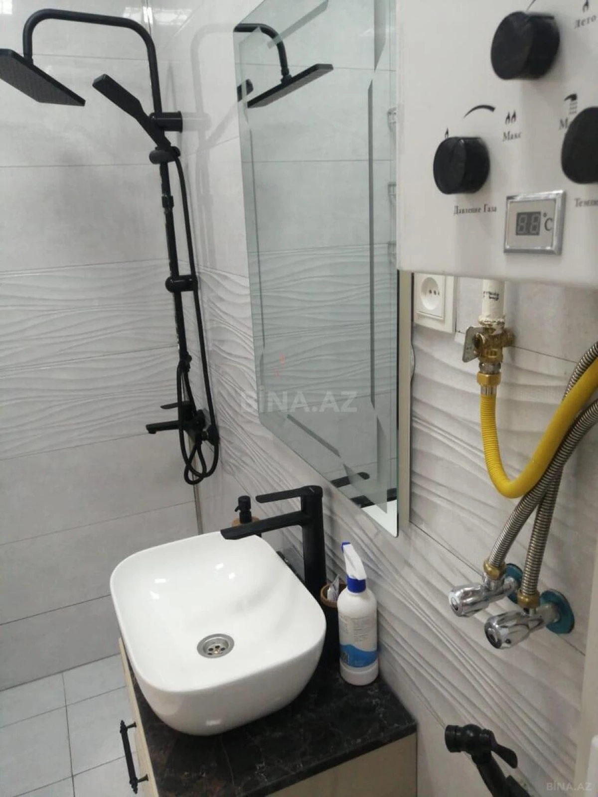 Kirayə verilir 1 otaqlı mənzil 45 m²