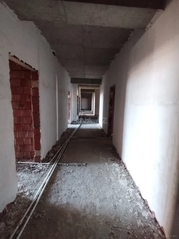 Satılır 2 otaqlı mənzil 86 m²