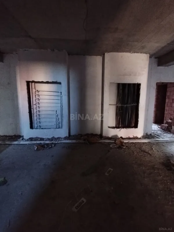 Satılır 2 otaqlı mənzil 86 m²