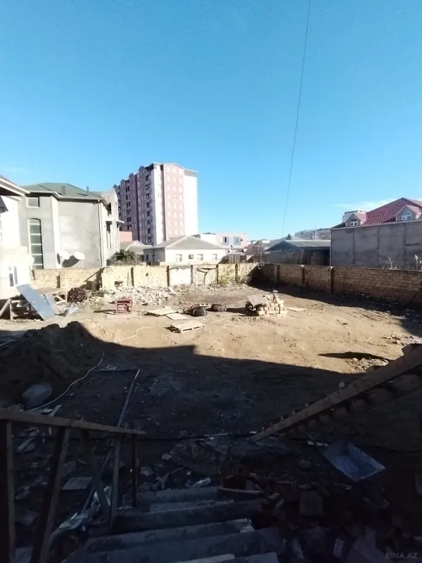 Satılır 2 otaqlı mənzil 86 m²