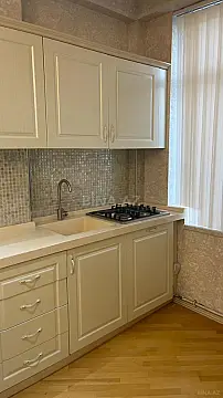 Kirayə verilir 3 otaqlı mənzil 80 m²