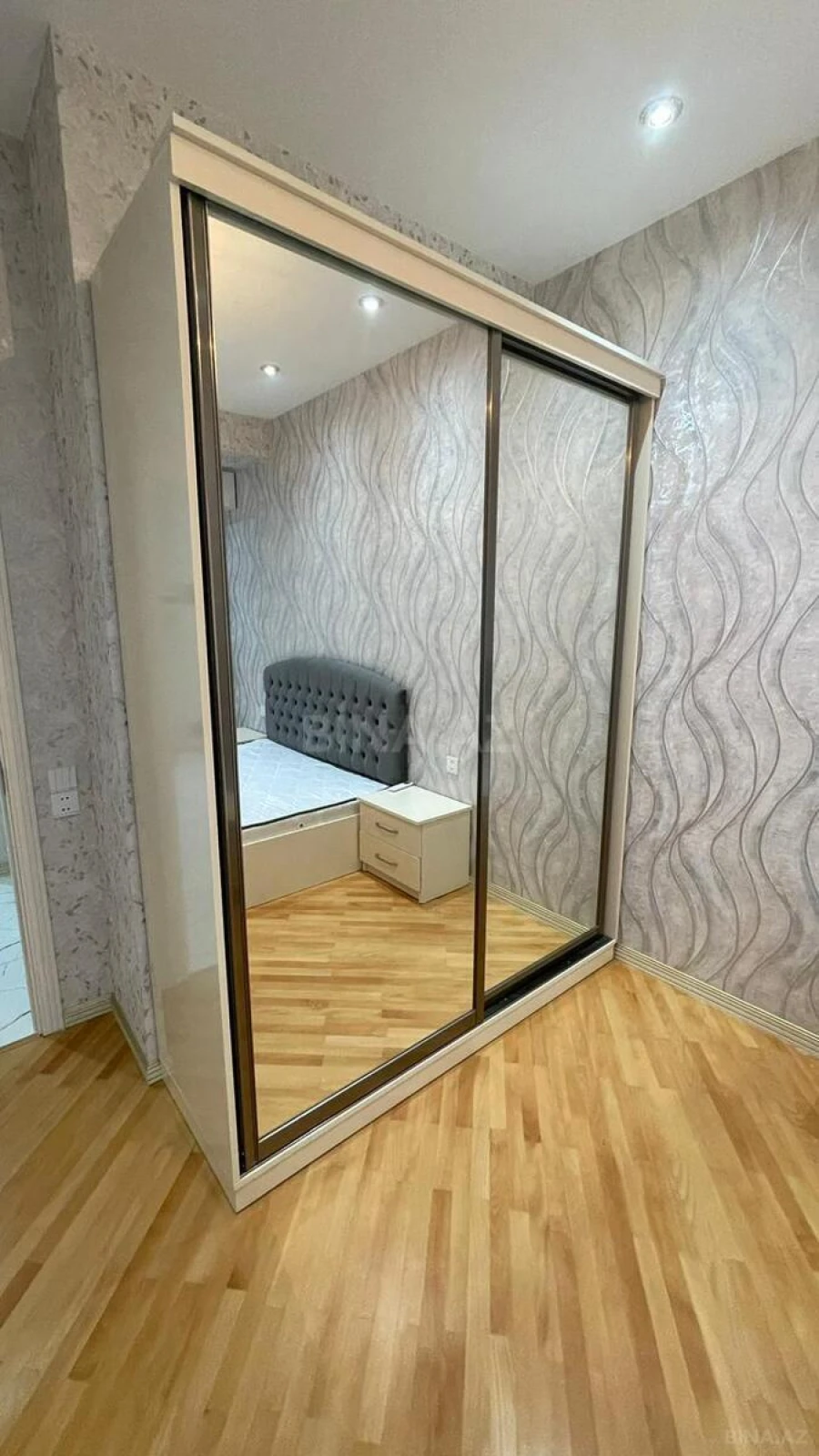 Kirayə verilir 3 otaqlı mənzil 80 m²