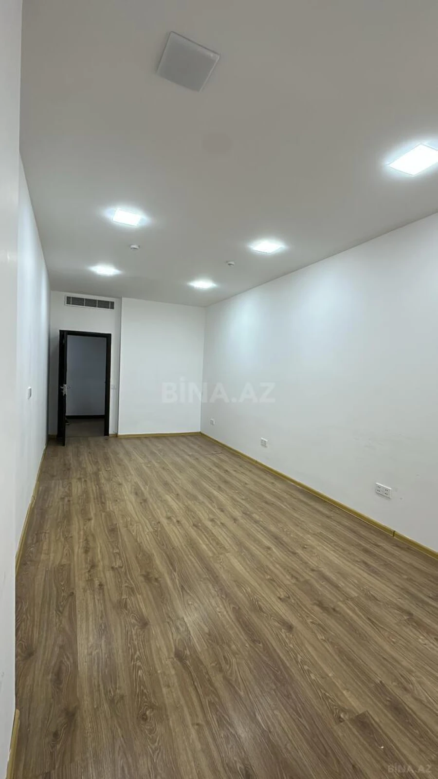 Kirayə verilir 1 otaqlı ofis 32 m²