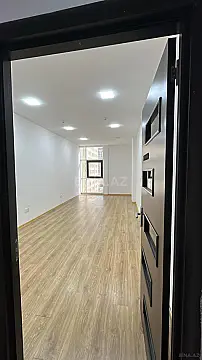 Kirayə verilir 1 otaqlı ofis 32 m² — Bakı, İnşaatçılar 1 otaq 32.00 m²