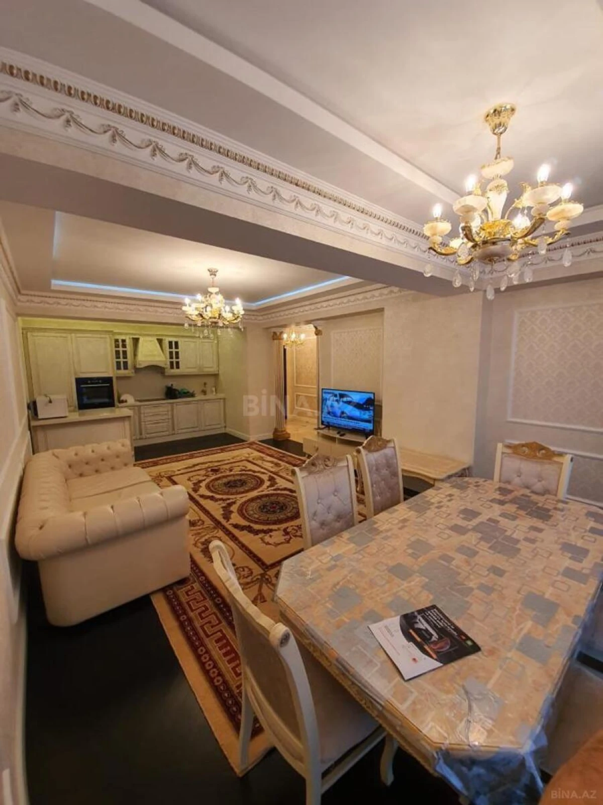 Kirayə verilir 3 otaqlı mənzil 105 m²