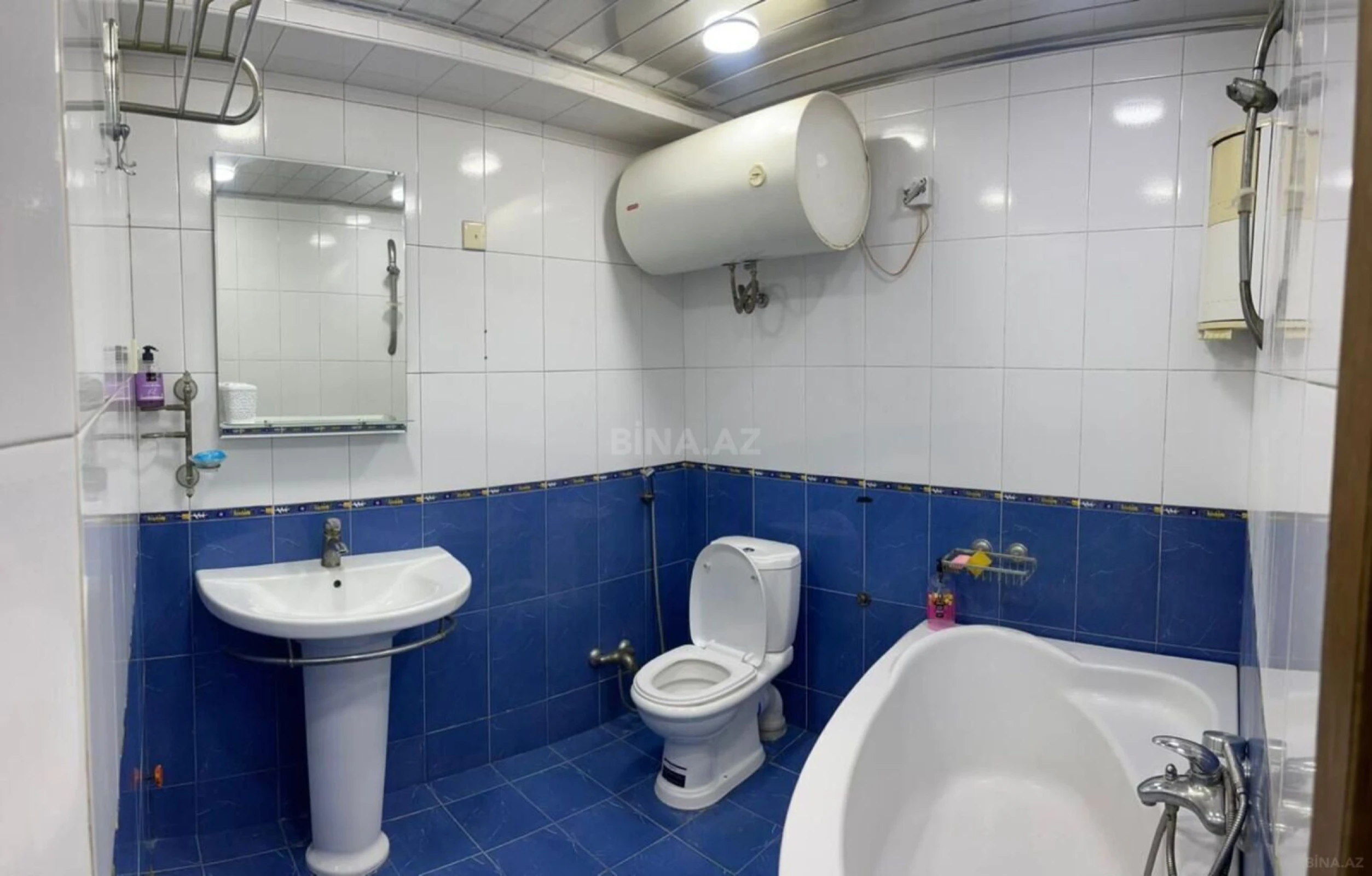 Kirayə verilir 3 otaqlı mənzil 100 m²