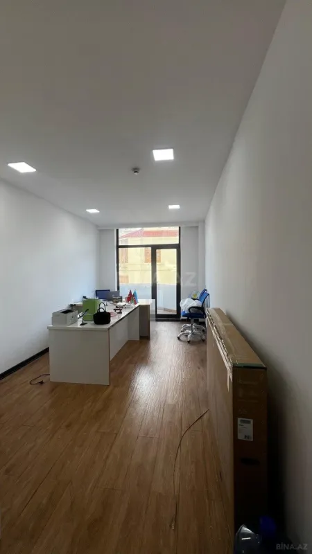 Kirayə verilir 1 otaqlı ofis 27 m²