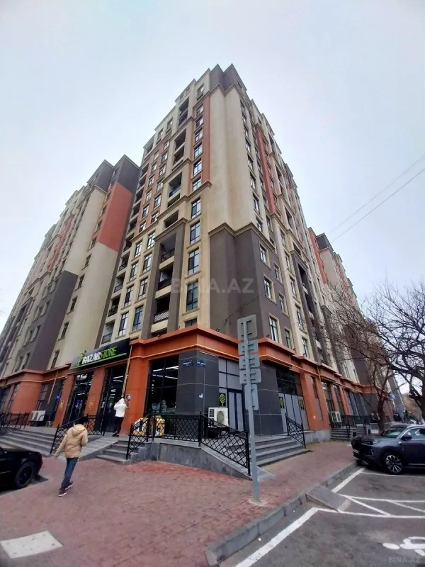 Satılır obyekt 70 m²