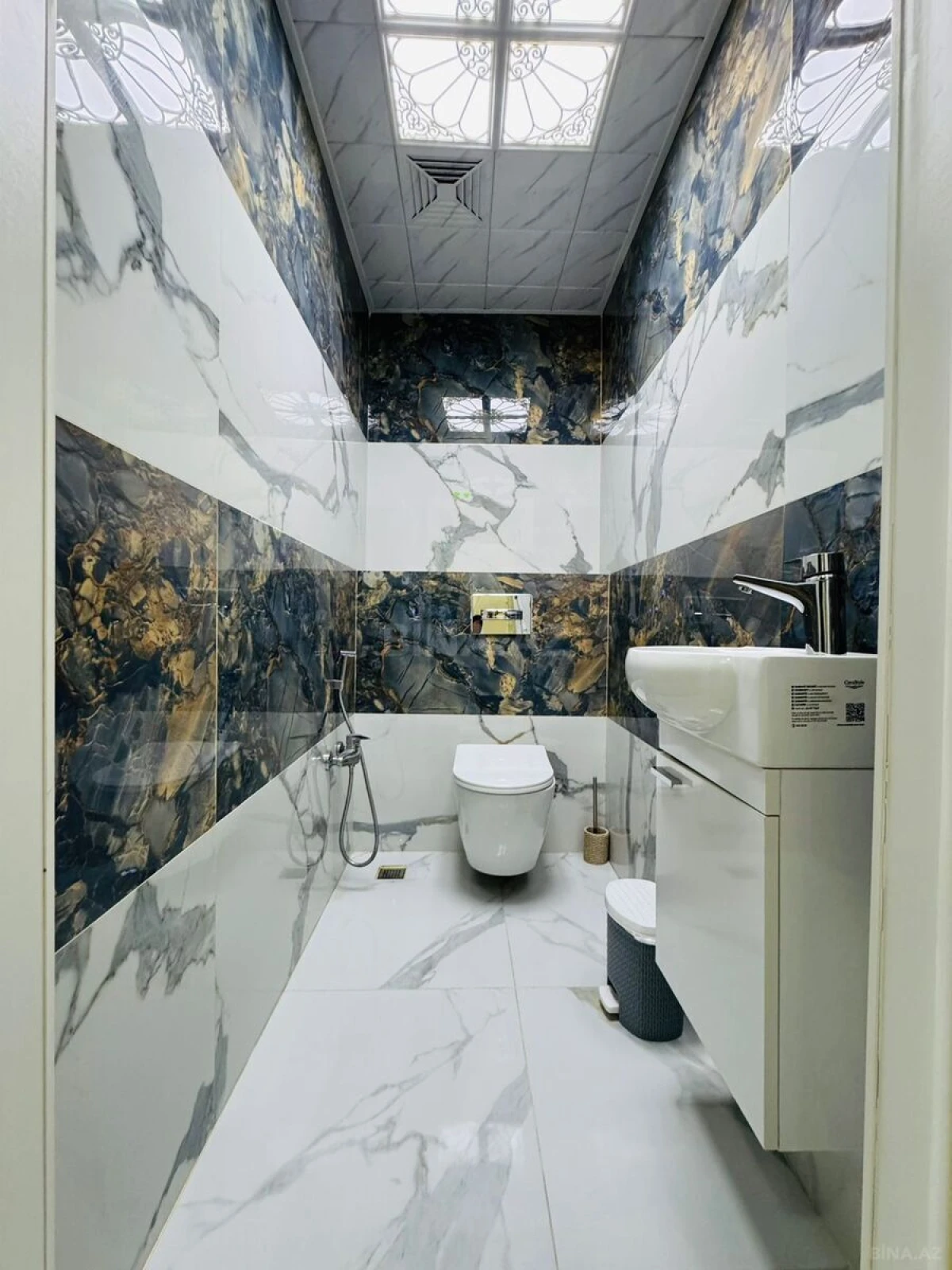 Satılır 3 otaqlı mənzil 150 m²