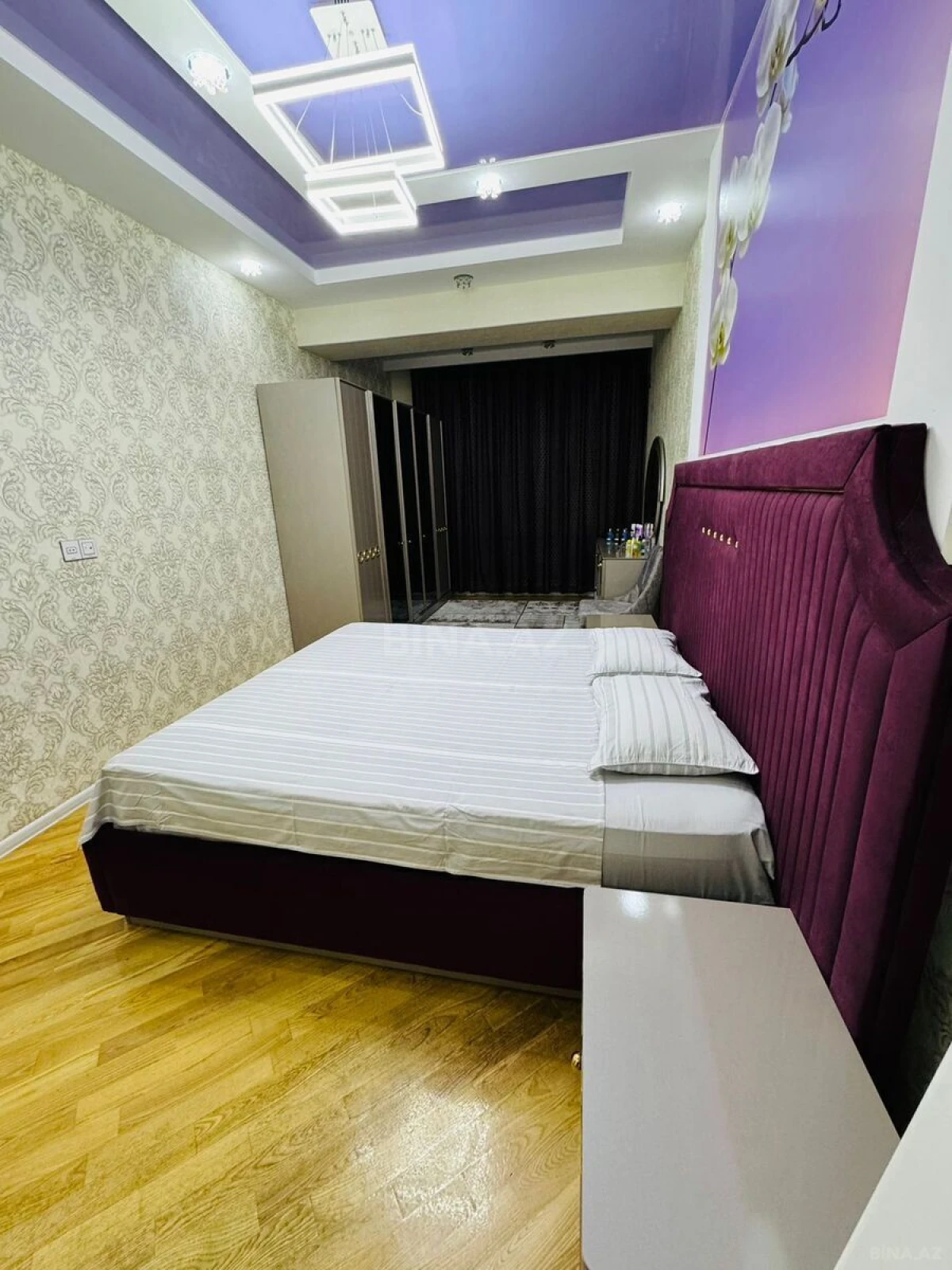 Satılır 3 otaqlı mənzil 150 m²