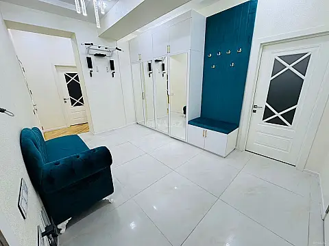 Satılır 3 otaqlı mənzil 150 m²
