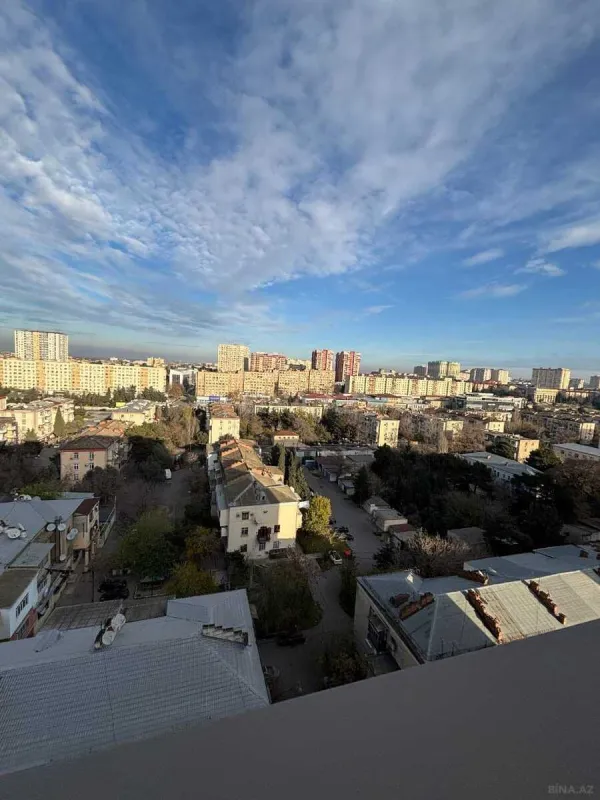 Kirayə verilir 2 otaqlı mənzil 78 m²