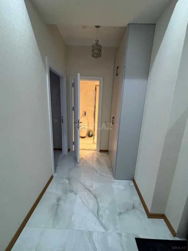 Kirayə verilir 2 otaqlı mənzil 78 m²